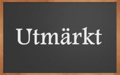 كلمة اليوم”utmärkt”مع اللفظ الصحيح والامثلة وطريقة الإستخدام